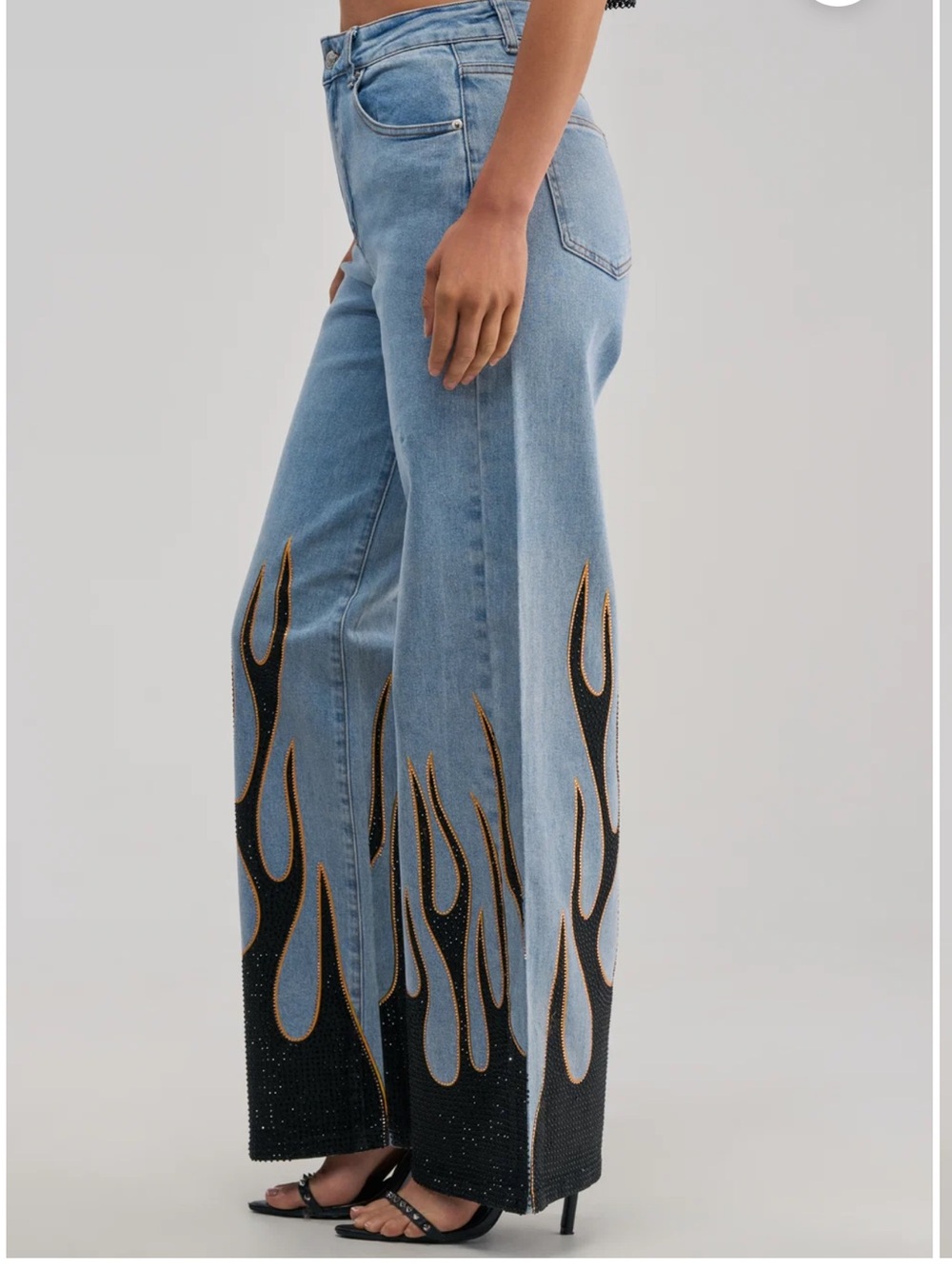 Akira ON FIRE RELAXED DENIM - Picture 2 of 6